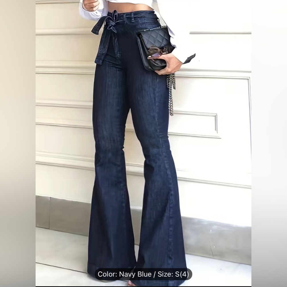 Flare jeans with tie belt